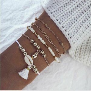 ✨NEW✨Fashionable 5-pc Beaded & Shell Bracelets 🐚